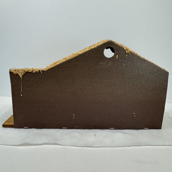 Vintage 13 pc Manger Nativity Set Gold Ceramic Figurines Wood Straw Christmas - Picture 5 of 16